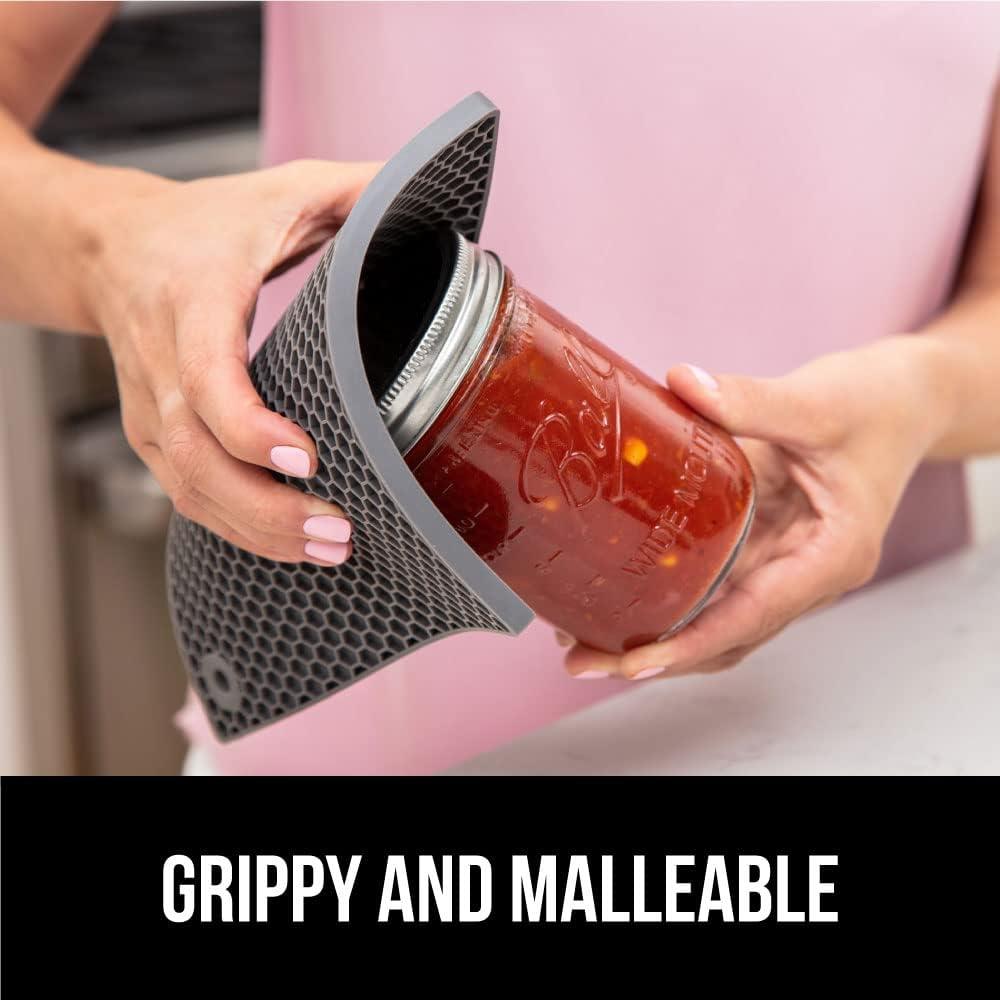 Gorilla Grip Heat and Slip Resistant Silicone Oven Mitts and Trivet Set, Waterproof, BPA-Free Set of 4, Gray