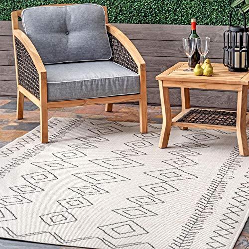 Ezri Diamond Indoor/Outdoor Area Rug for Living Room Patio Deck Front Porch Kitchen, Ivory/Dark Grey