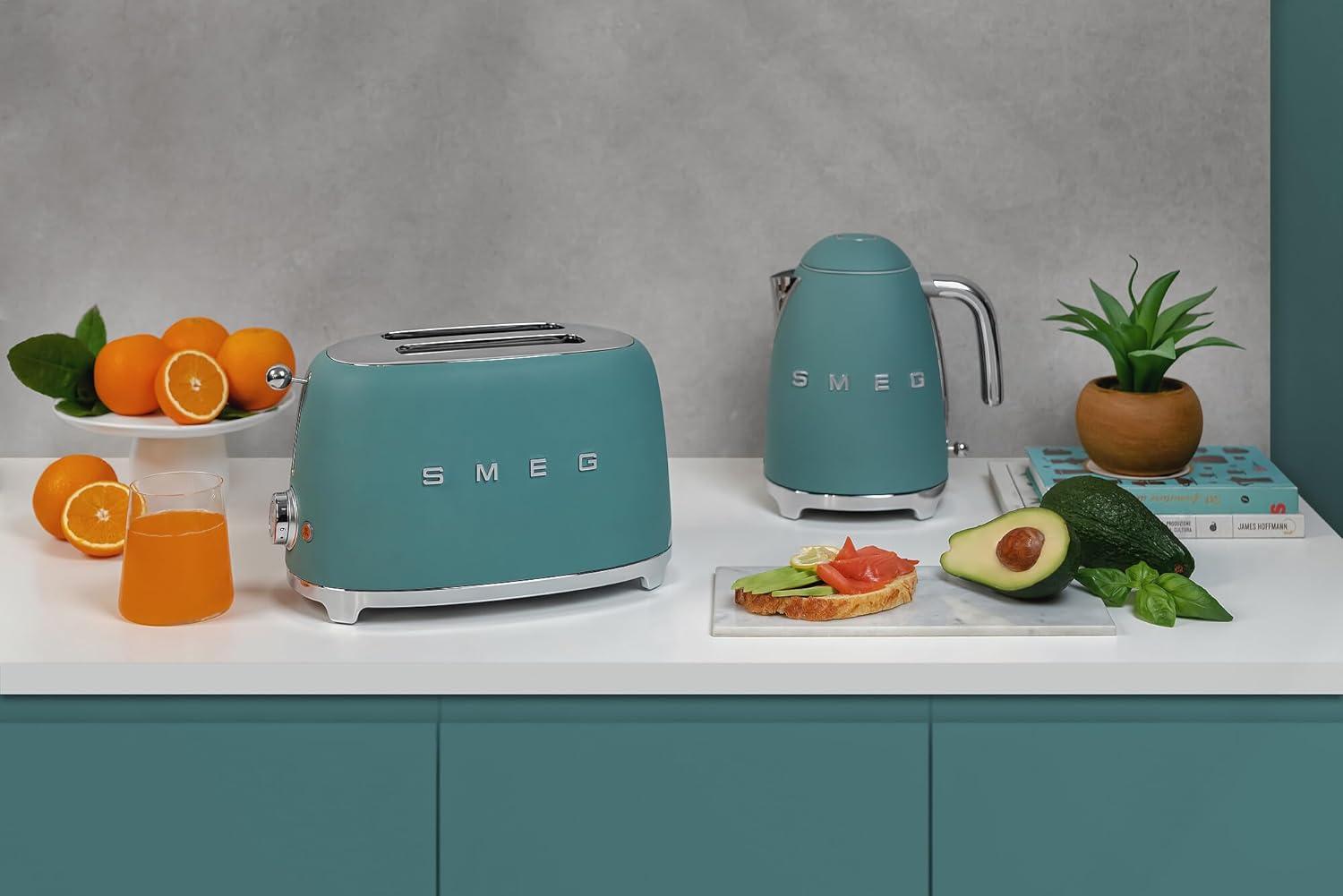SMEG Matte Jade Green 2-Slice Retro Toaster
