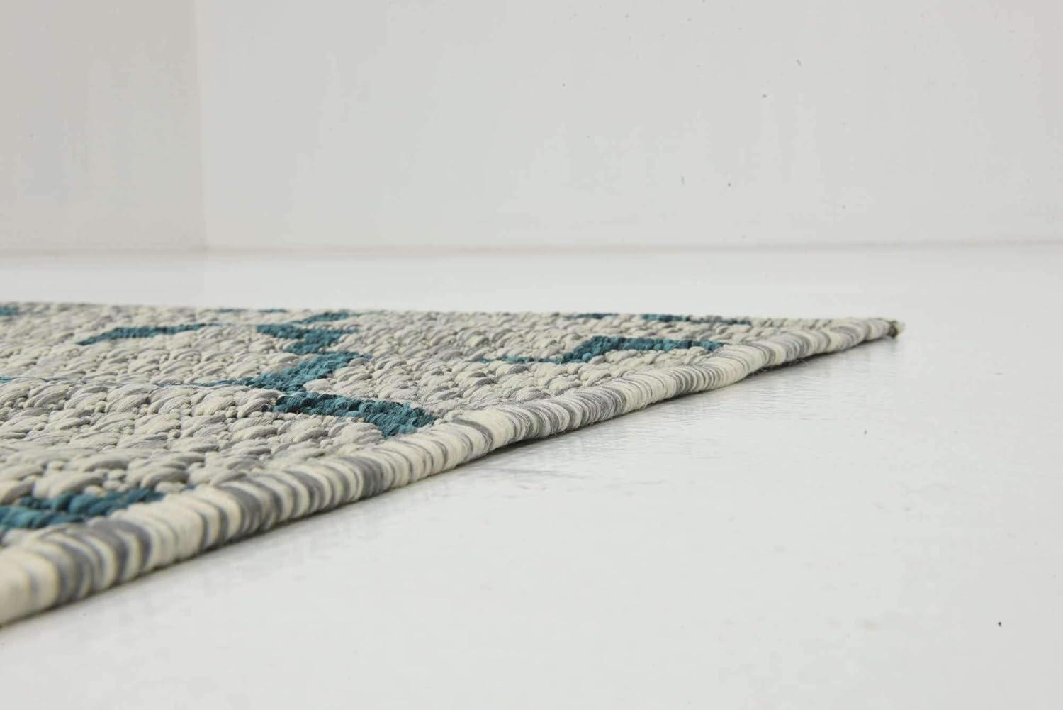 Unique Loom 2' 0 x 6' 1 Runner Indoor/Outdoor Trellis Gray Runner Rug