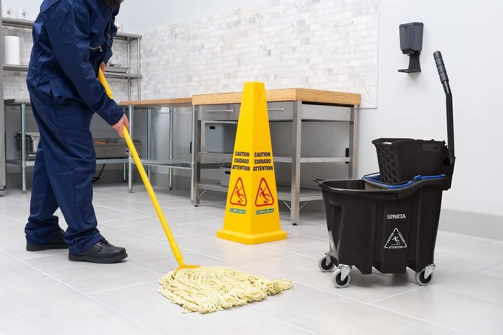 Carlisle Food Service Products OmniFit Mop Bucket Set