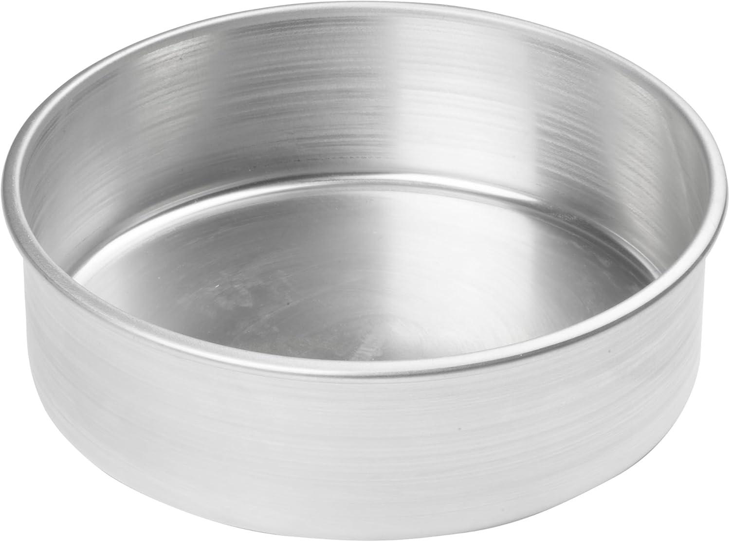 Round 9-Inch Aluminum Layer Cake Pan