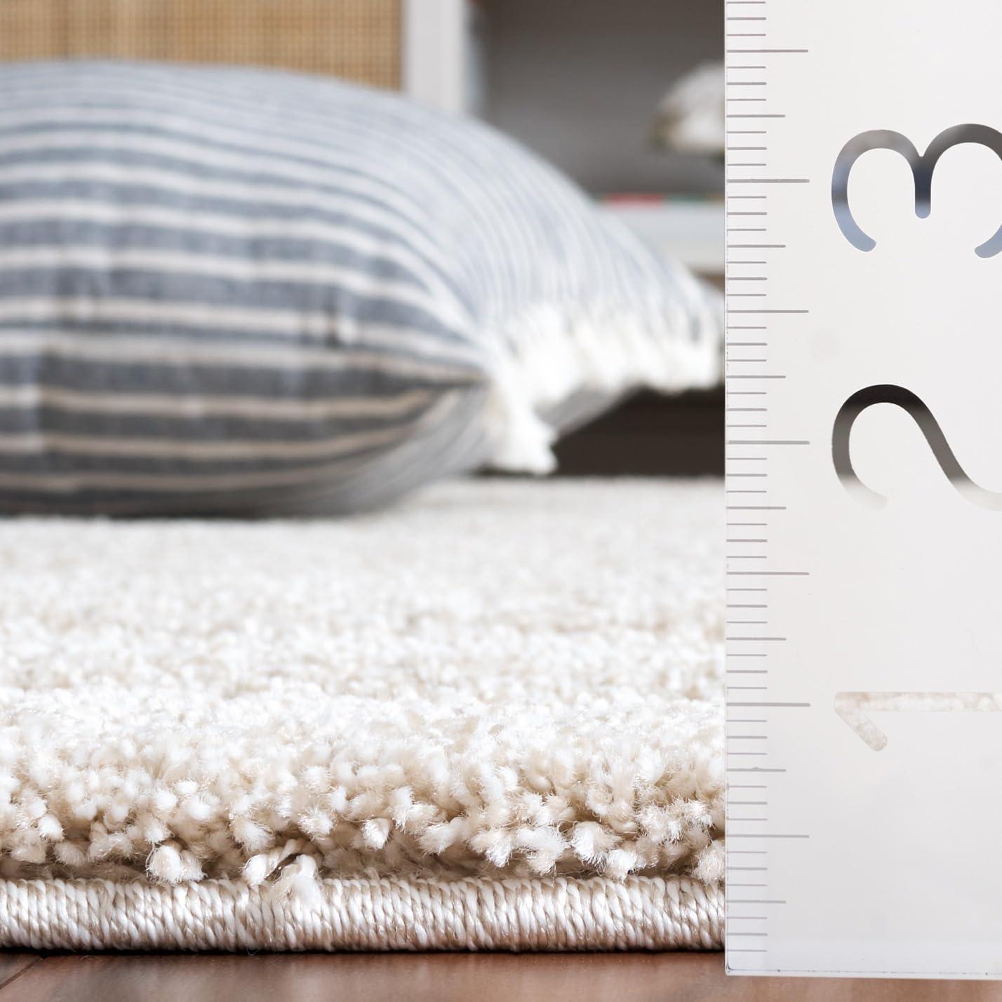 Florida Shag SG454 Power Loomed Indoor Area Rug - Beige/Beige - 6'x9' - Safavieh.