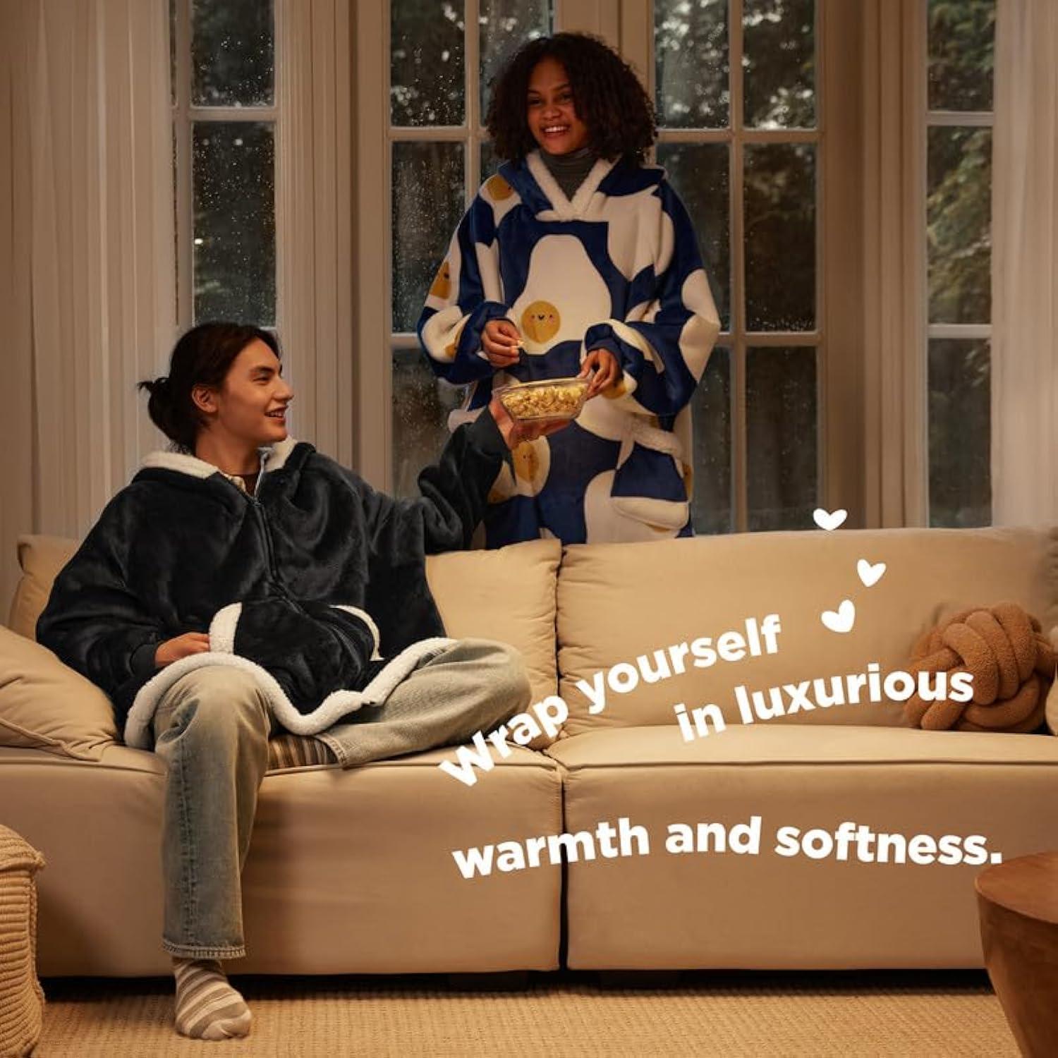 Bedsure Blanket Hoodie, Wearable Blanket for Adults & Kids as Gifts for Women Men, Birthday Gifts for Women Mom Girl Sherpa Oversized Hoodie, Black, Standard