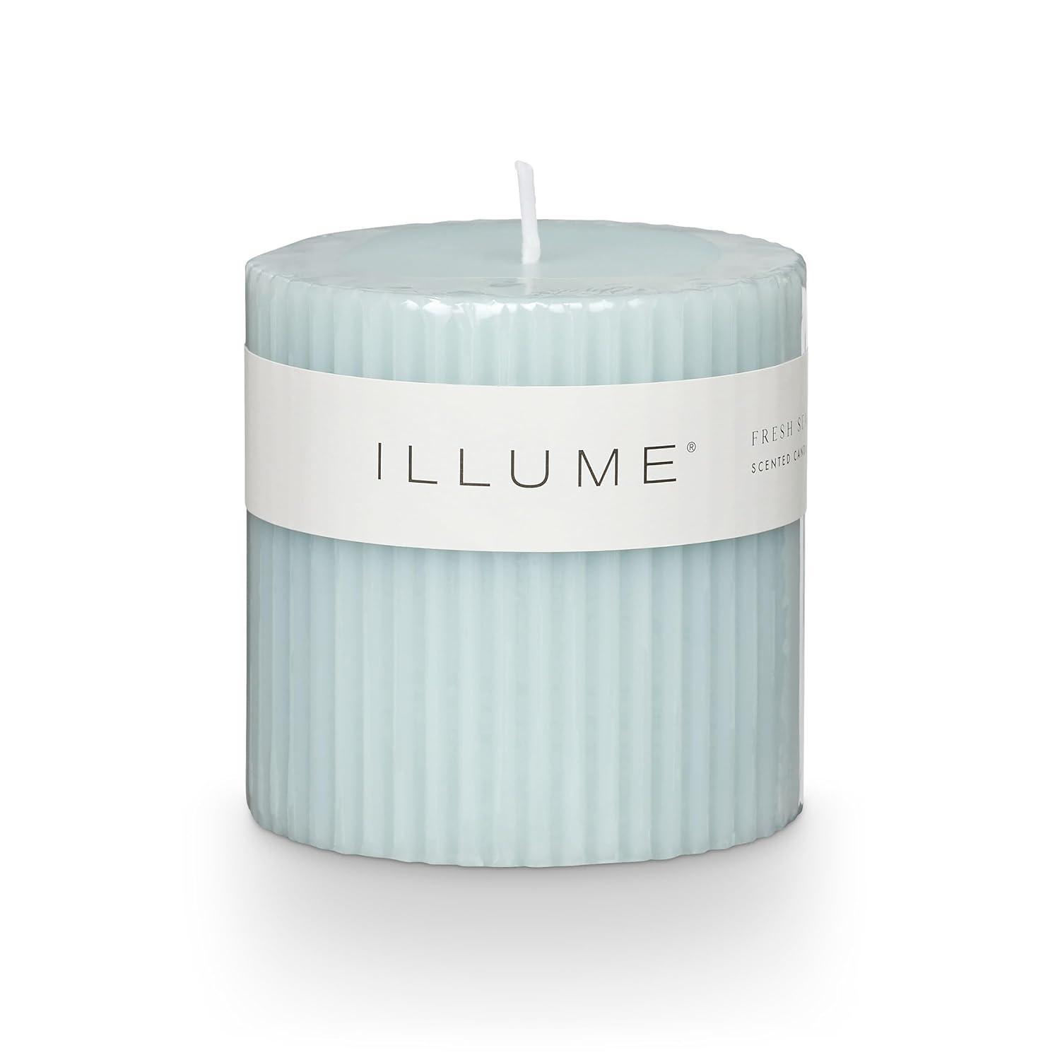 ILLUME Beautifully Done Medium Fragranced Pillar Candle, Blackberry Absinthe
