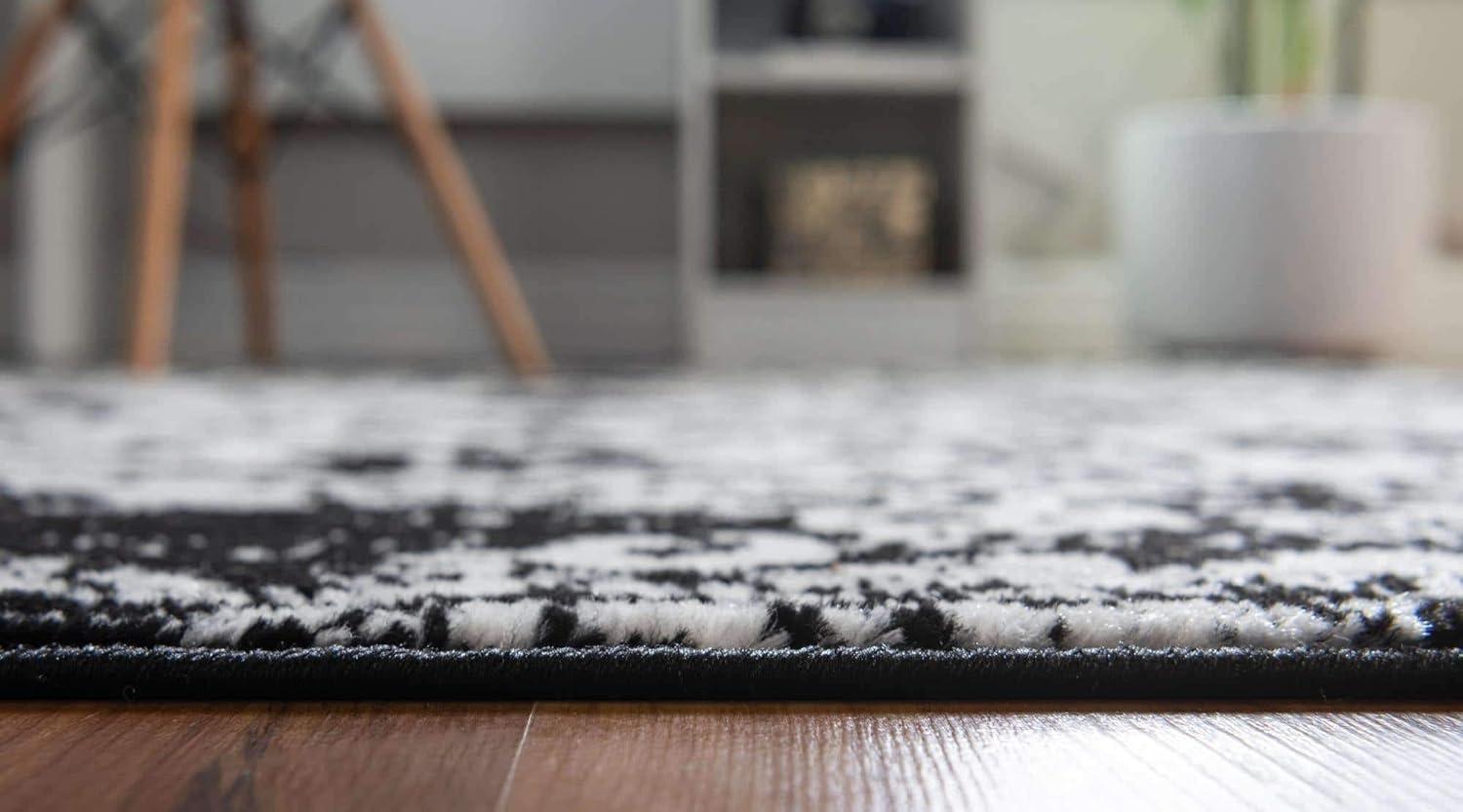 Unique Loom Portland Collection Bohemian Vintage Inspired Tone-on-Tone Design Area Rug (8' 0 x 10' 0 Rectangular, Blue/ Ivory)