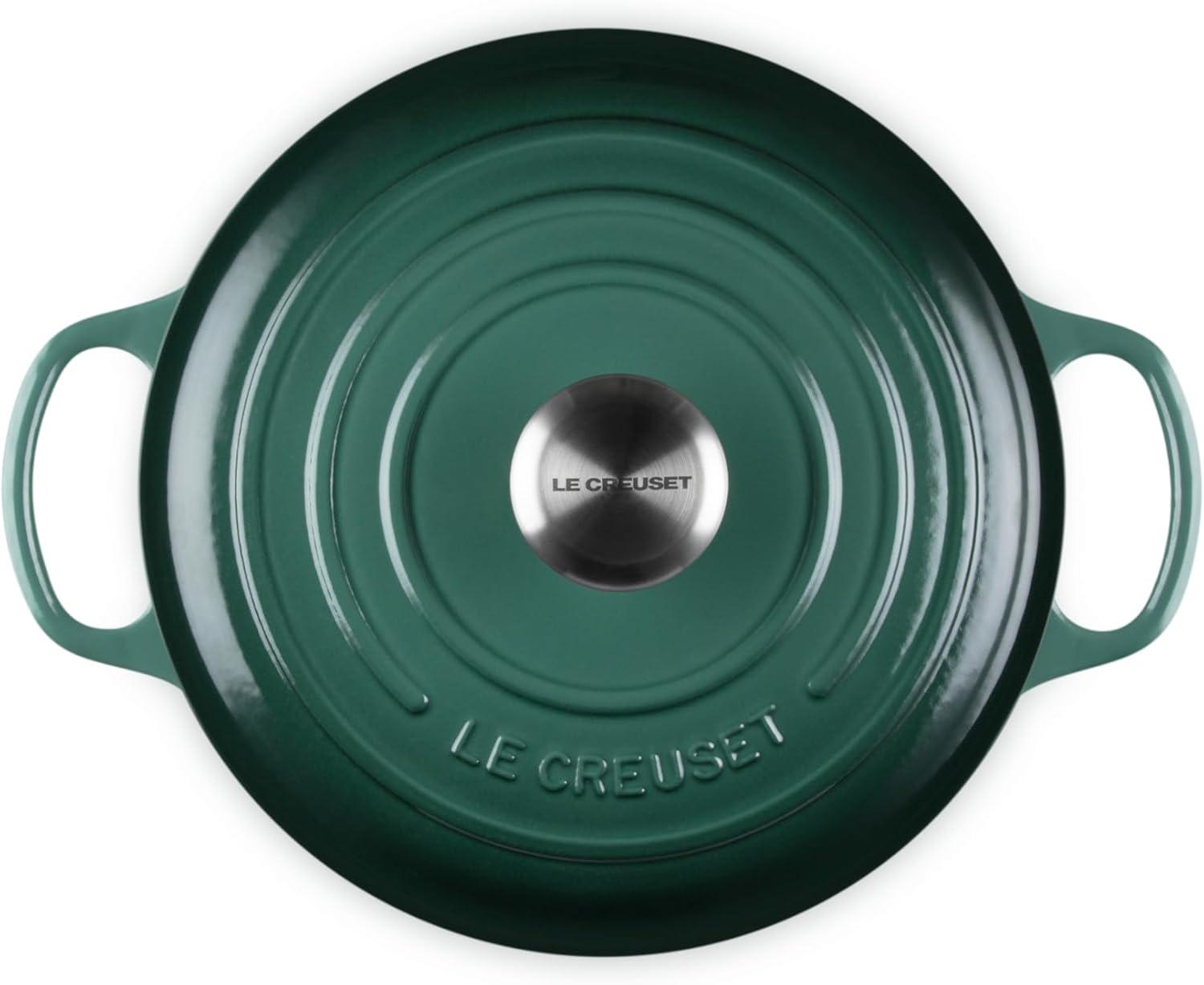 Le Creuset Signature Enameled Cast Iron Round Dutch Oven with Lid