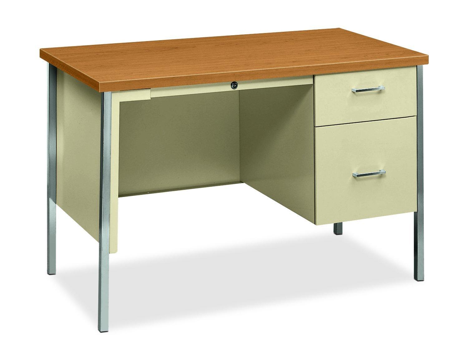 34000 Series Desk