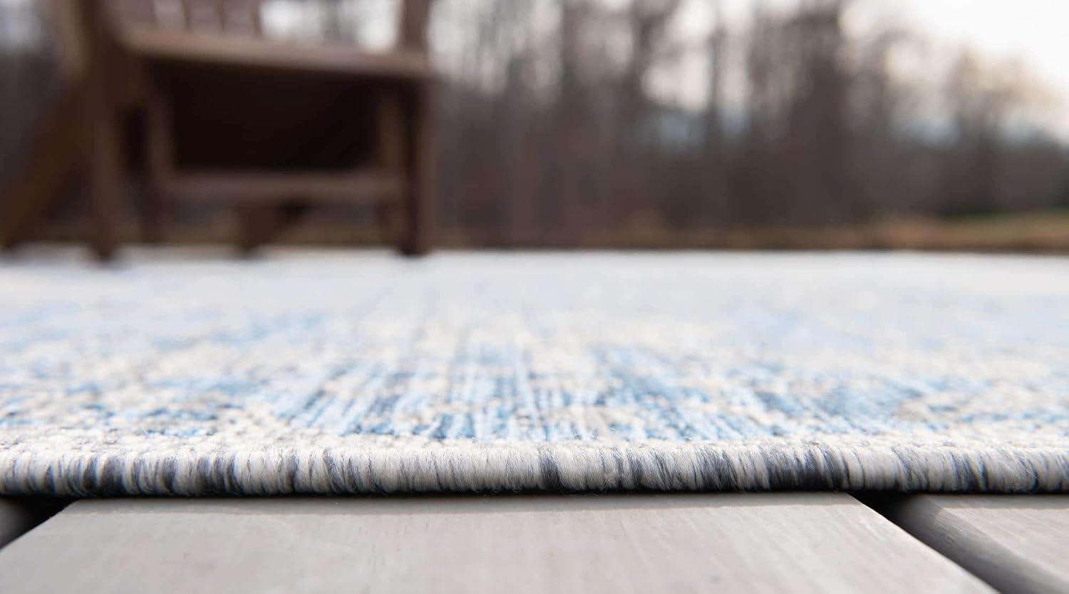 Unique Loom 3' 3 x 5' 3 Rectangle Indoor/Outdoor Traditional Blue Area Rug