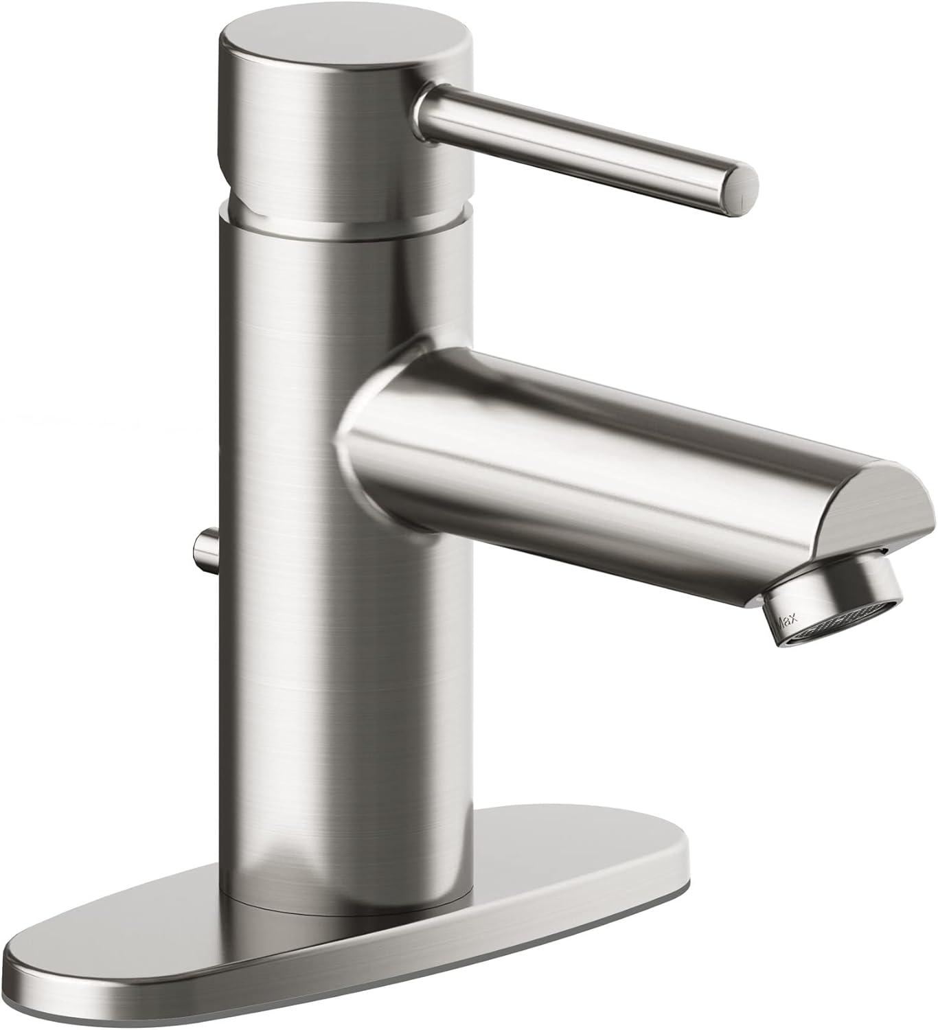 Eastport II Single Hole Bathroom Faucet with Drain Assembly