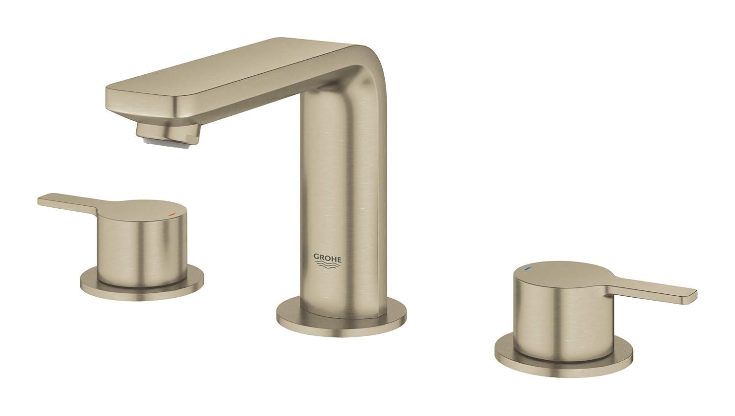 Lineare™ Widespread Bathroom Faucet with Drain Assembly