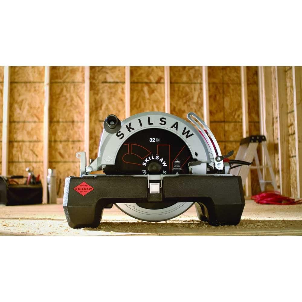 SKILSAW SPT70V-11 16-5/16 in. Magnesium SUPER SAWSQUATCH Worm Drive Saw