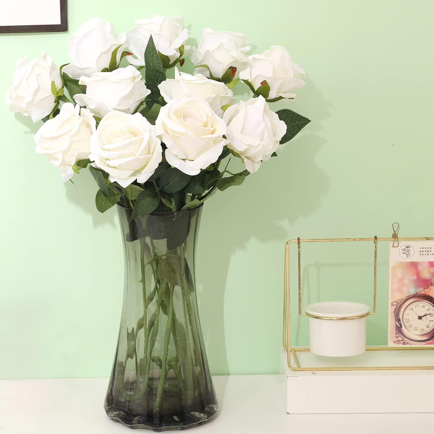 Cream White Artificial Silk Roses with Plastic Stems, 15-Piece Set