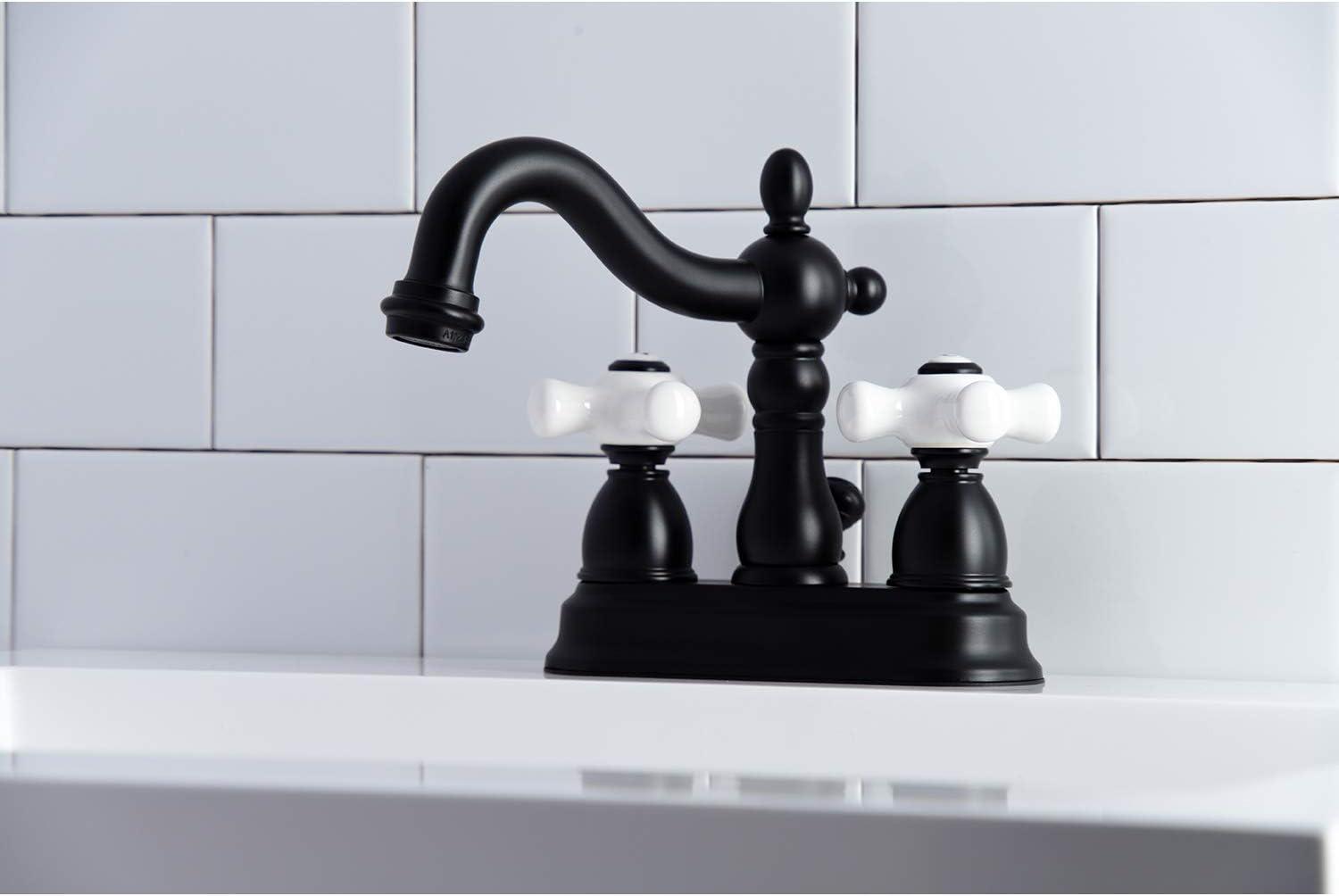 Heritage Centerset Bathroom Faucet with Drain Assembly