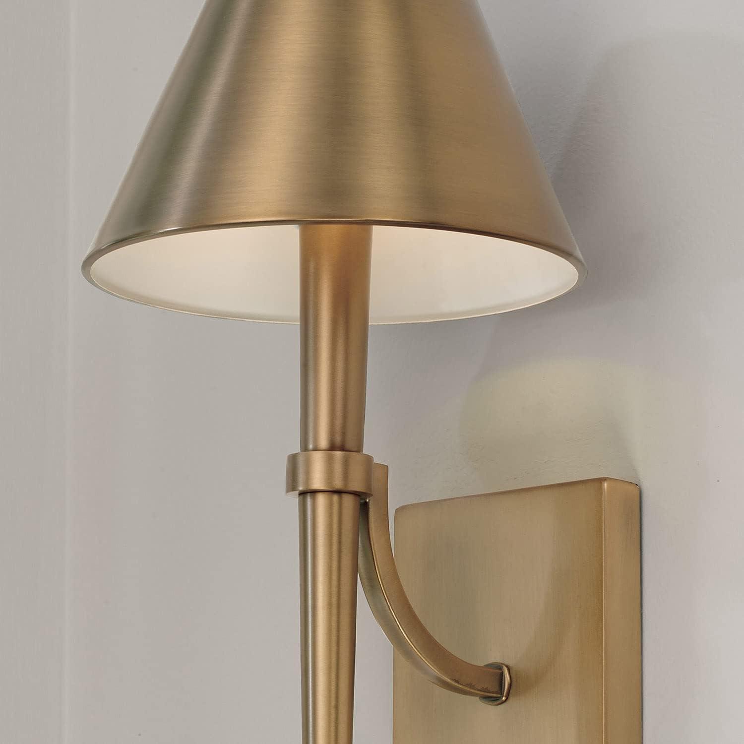 1 Light Wall Sconce In Transitional Style-18.75 Inches Tall And 8 Inches Wide-Aged Brass Finish Capital Lighting 645911Ad
