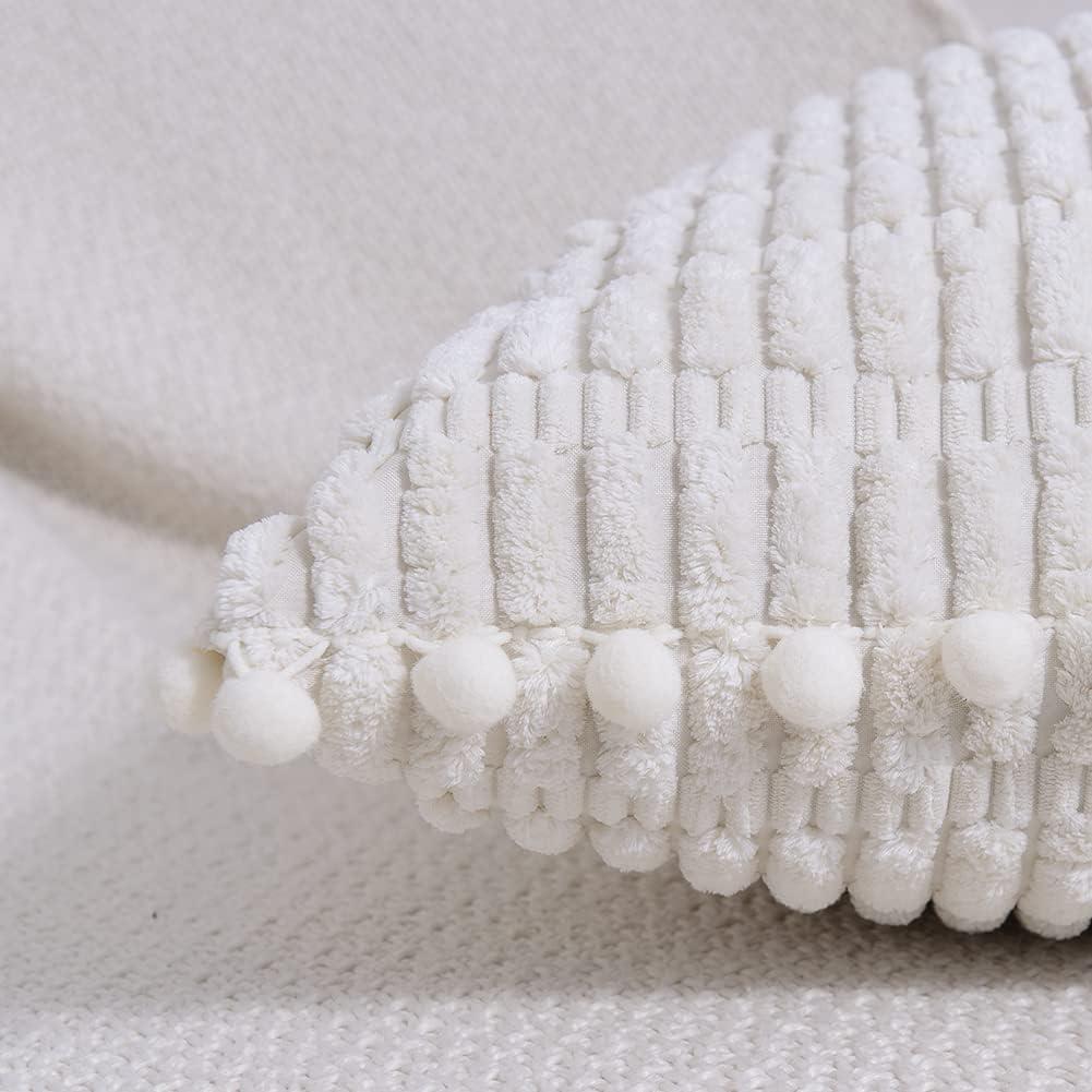 Fymlhomi 2 Packs Sage Green Decorative Throw Pillow Covers 18x18 Inch for Couch Bed Sofa, Modern Farmhouse Boho Home Decor, Soft Cute Plush Corduroy Cushion Case 45x45 CM