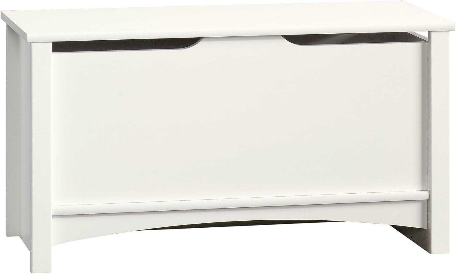 Crafters and Weavers Shoal Creek Storage Chest