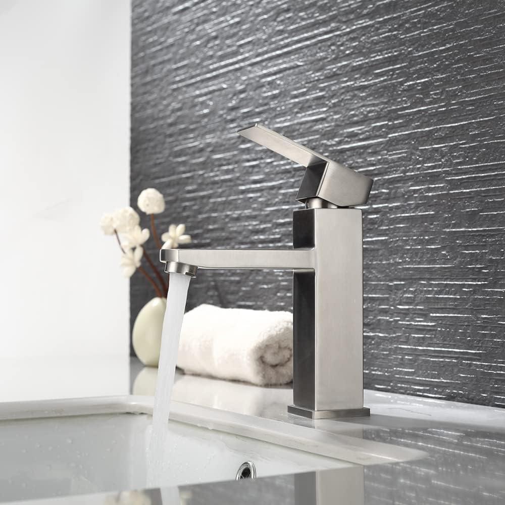 AA Warehousing Single-Hole Single-handle Bathroom Faucet YPG417