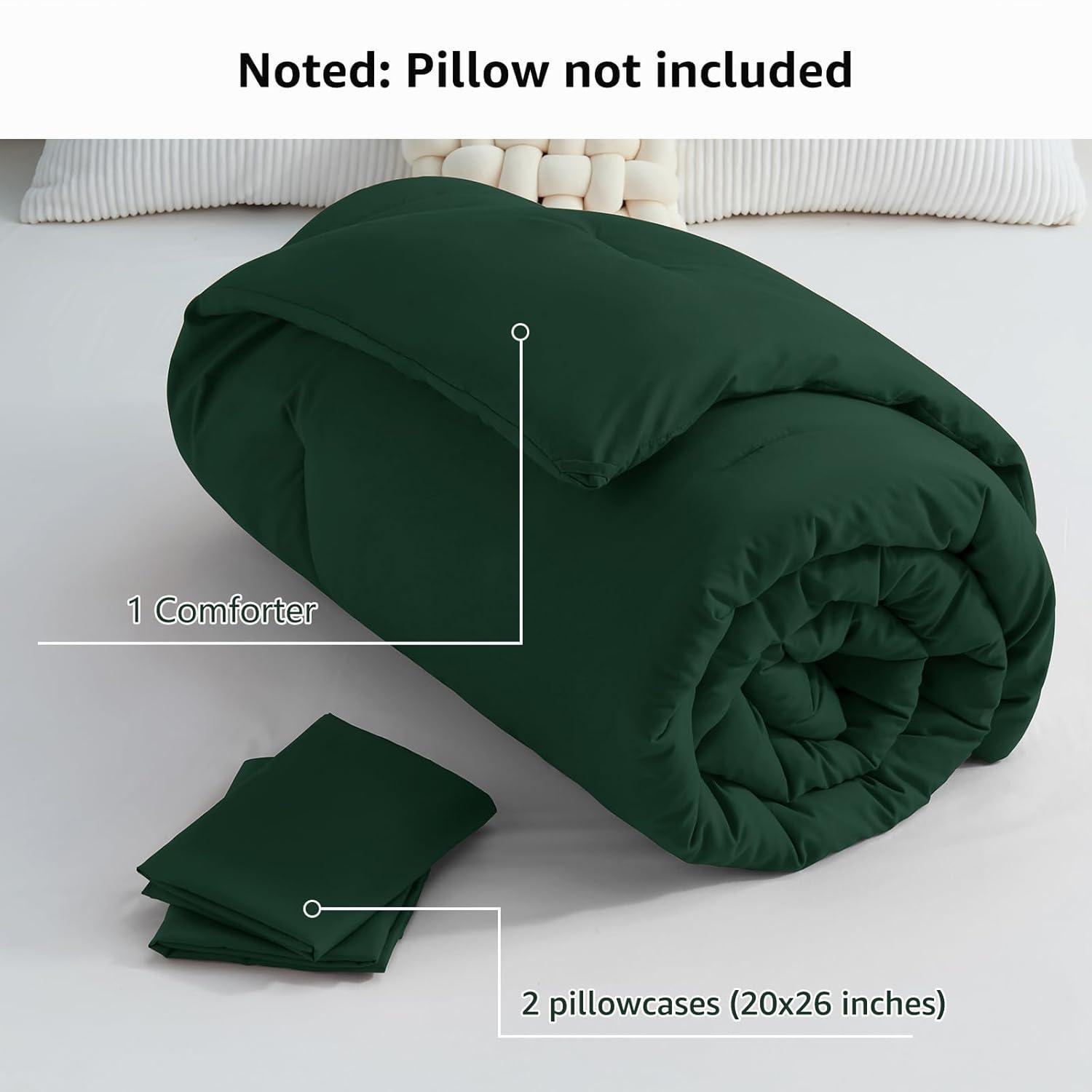 CozyLux Dark Emerald Green Queen Comforter Set, 3 Pieces Solid Breathable Quilted Bedding Sets, Luxury Fluffy Soft Bed Set with Down Alternative Comforter for All Season (1 Comforter & 2 Pillowcases)