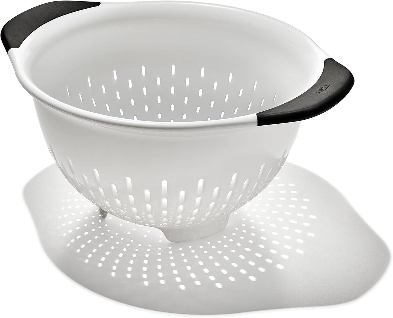 OXO Good Grips 3 Quart White Plastic Colander