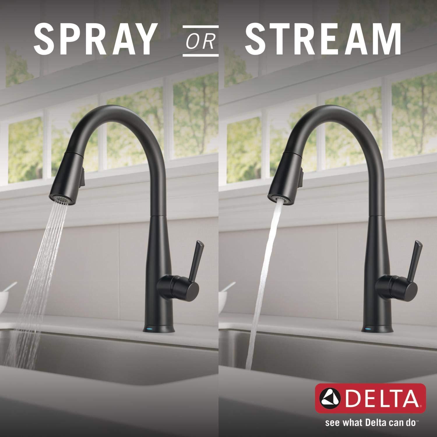 Essa Pull Down Single Handle Kitchen Faucet with MagnaTite Docking and Touch2O Technology
