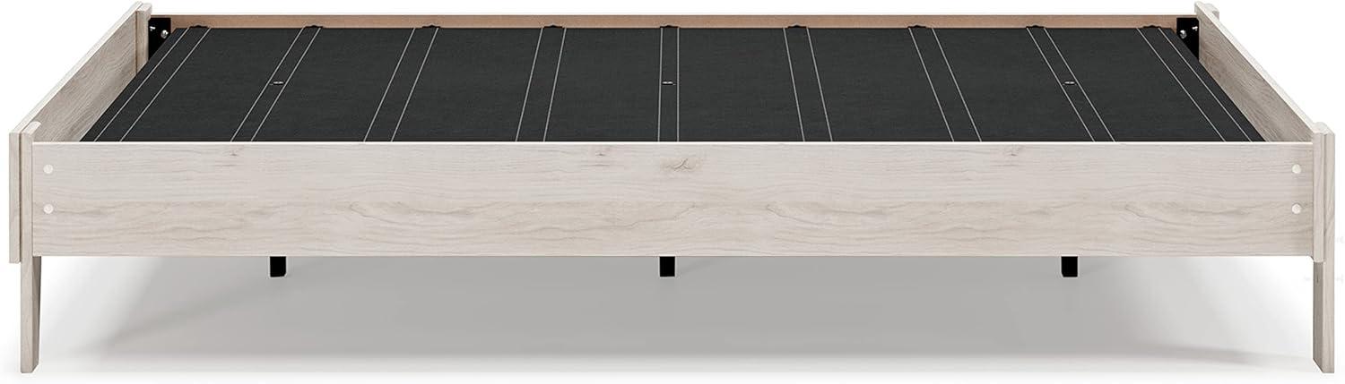 Queen Socalle Platform Bed Natural - Signature Design by Ashley