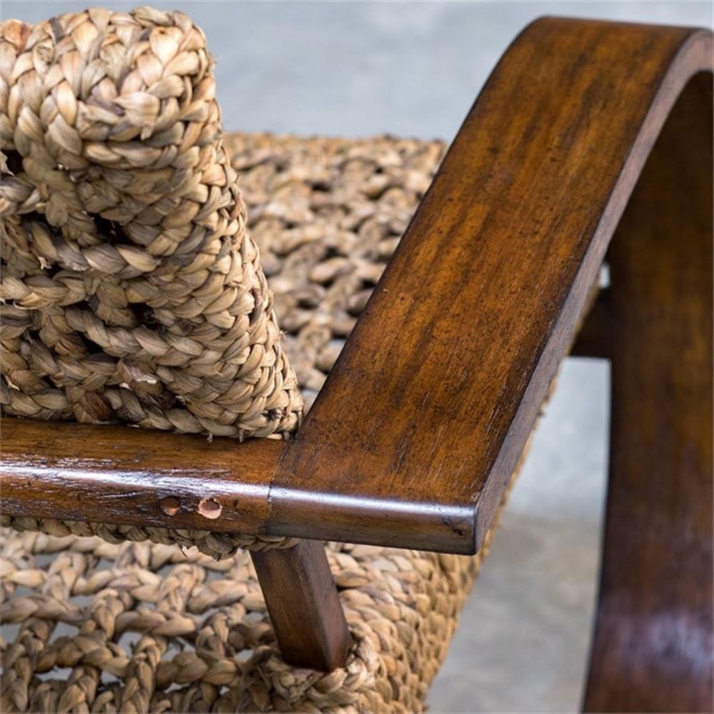 Shaka Accent Chair