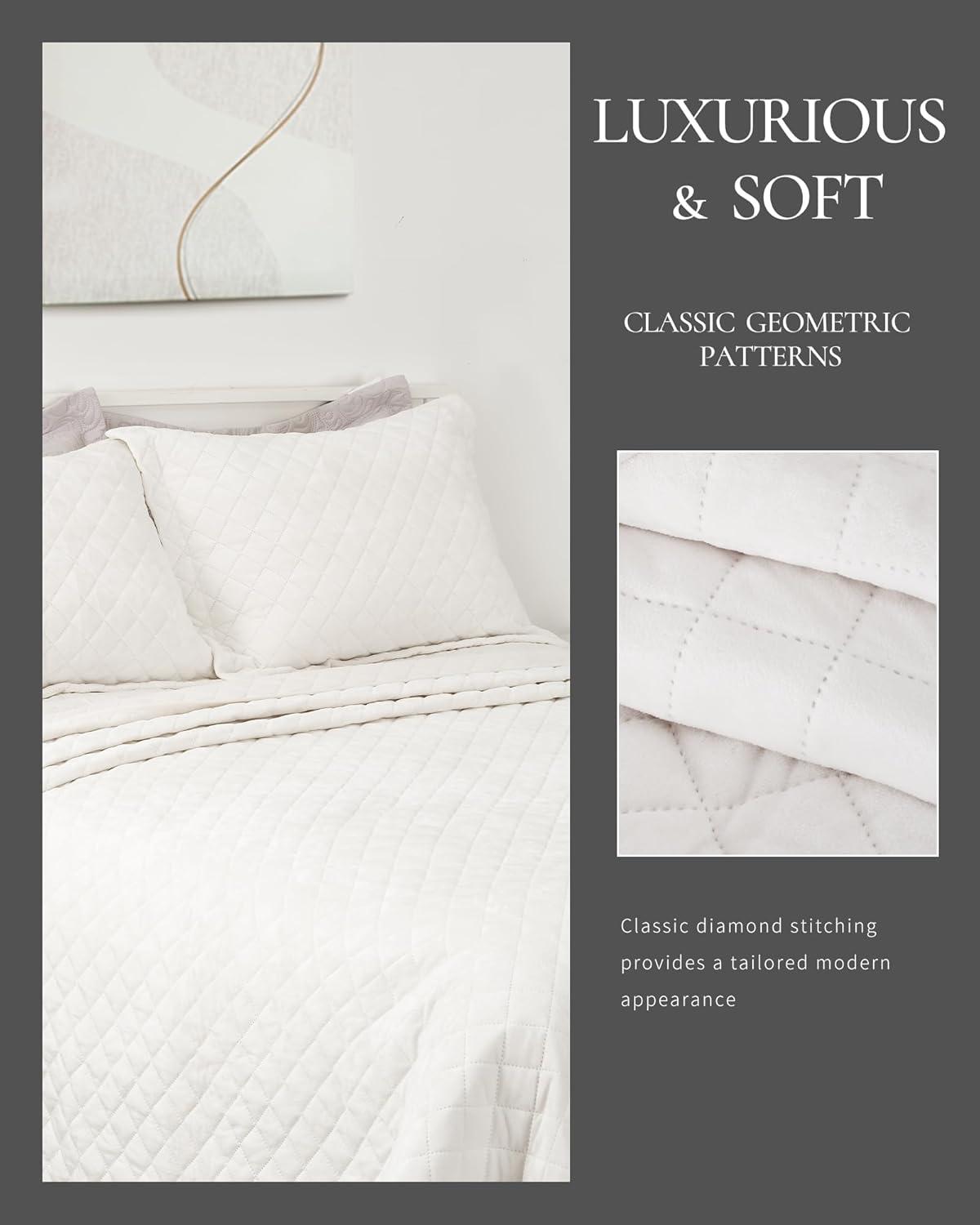 Royal Velvet Diamond Velvet Quilt Set