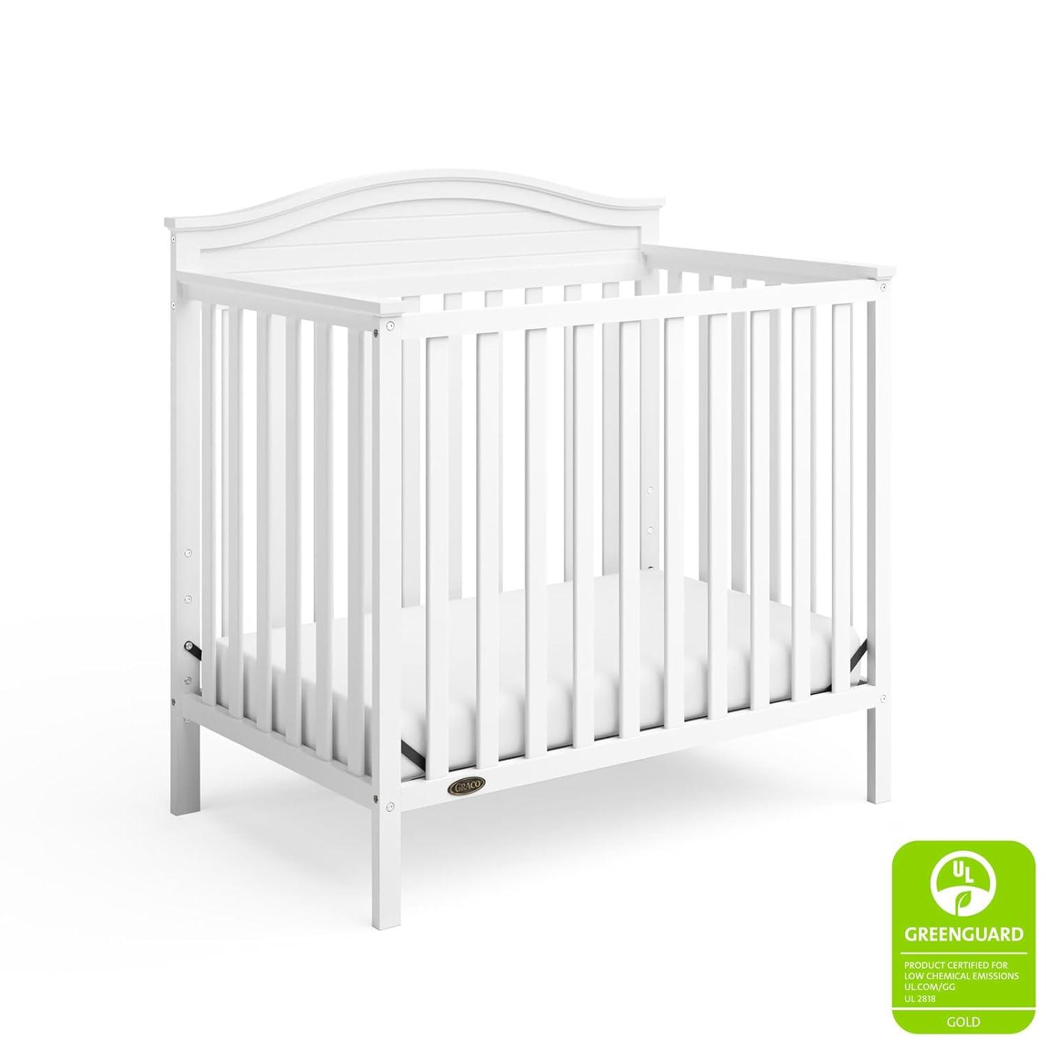 Graco Graco Stella 4-in-1 Mini Convertible Crib with Mattress
