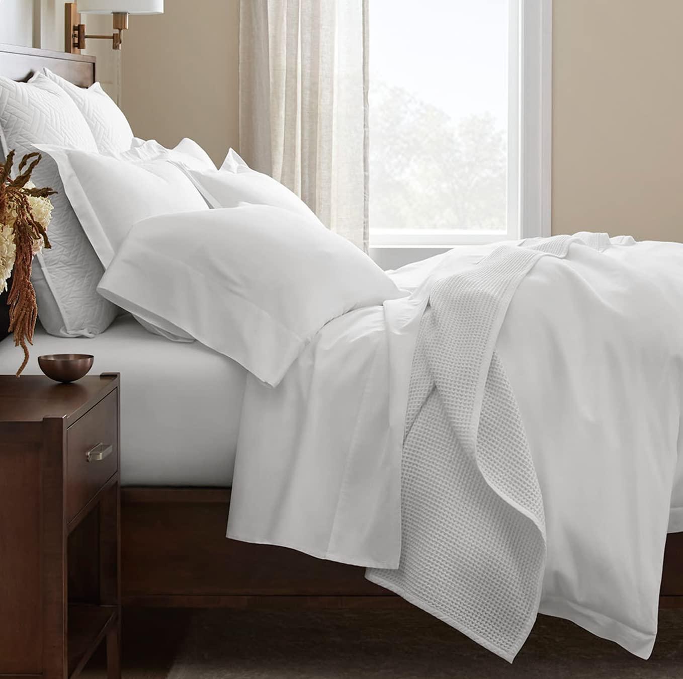 Luxurious Full/Queen White Organic Cotton Duvet Set