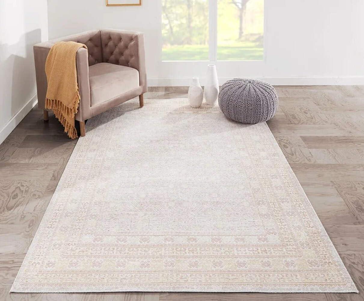 Momeni  Isabella Polyester Traditional Area Rug Grey 7'10" x 10'6" 8' x 10' Indoor Rectangle