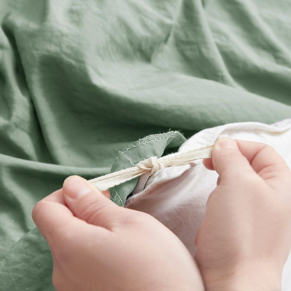 Boho Bedding King Duvet Cover Set - 3 Piece Tufted Double Brushed Boho Duvet Cover with Zipper Closure, 104x90 Inches and 2 Pillow Shams