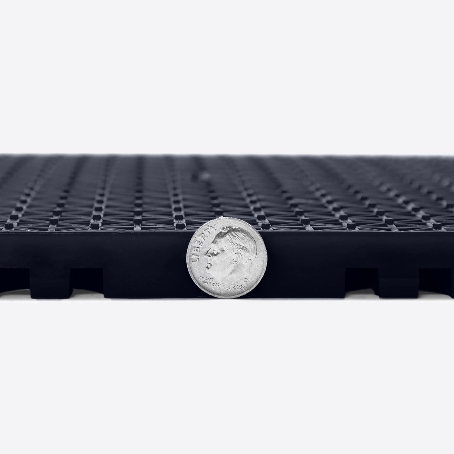 12"x12" Interlocking Outdoor Tiles