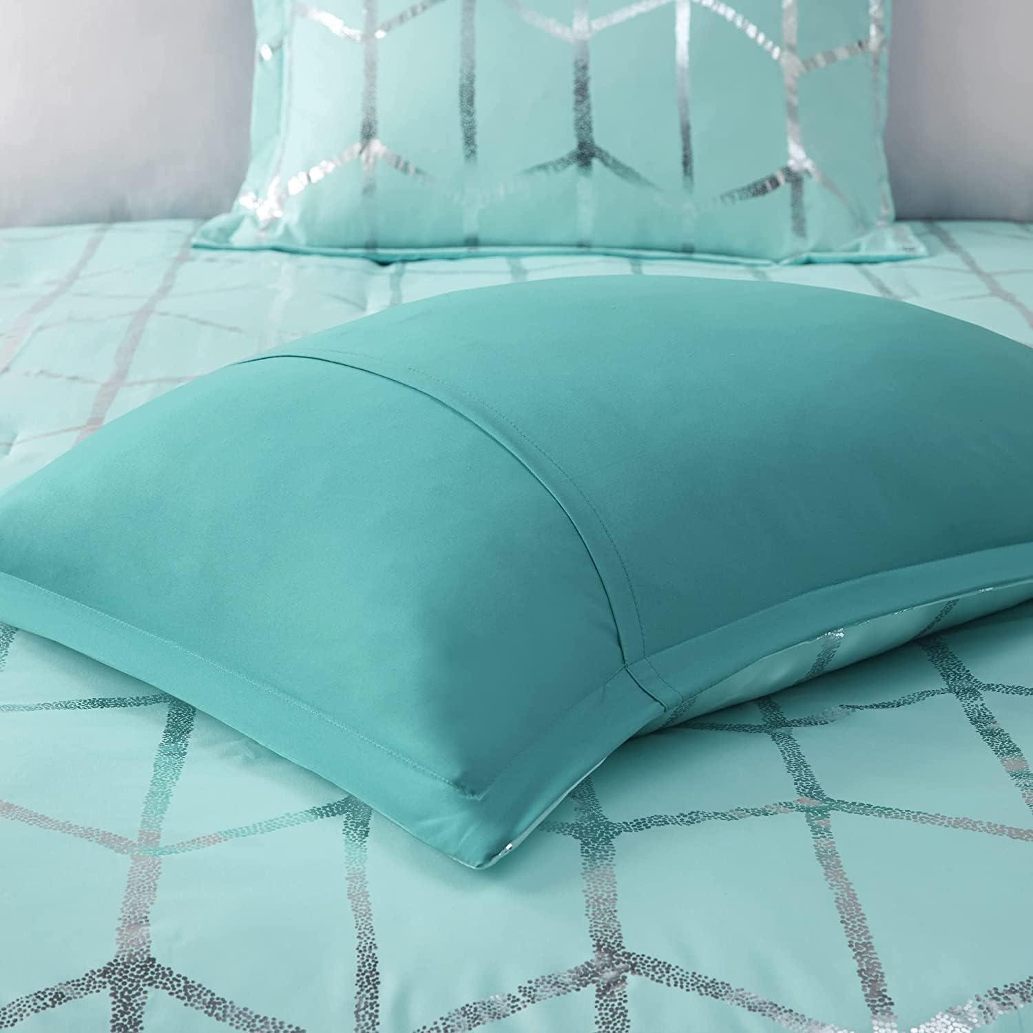 Raina Metallic Printed Comforter Set