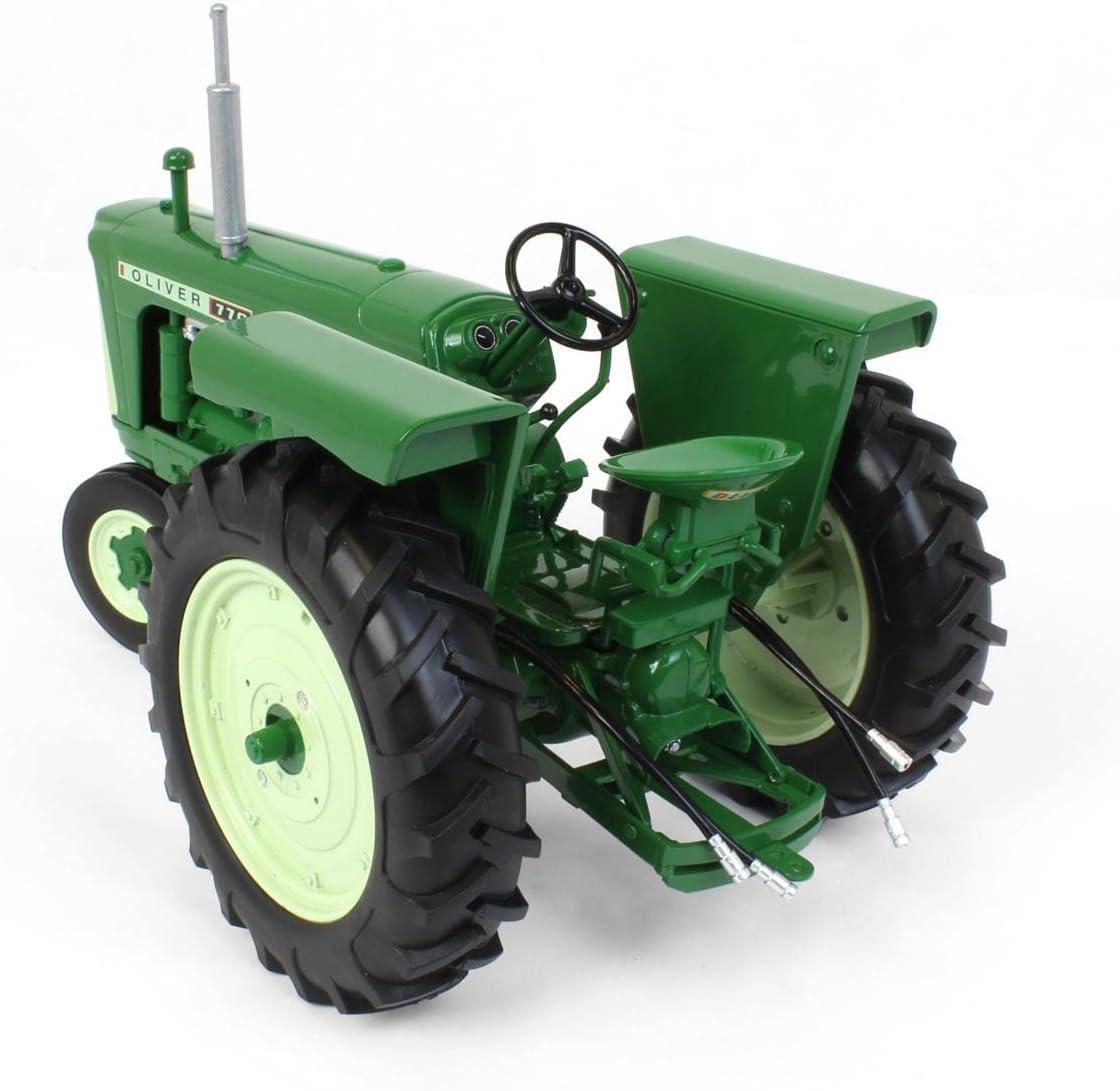 Oliver 770 Gas Narrow Front Tractor Green "Classic Series" 1/16 Diecast Model by SpecCast