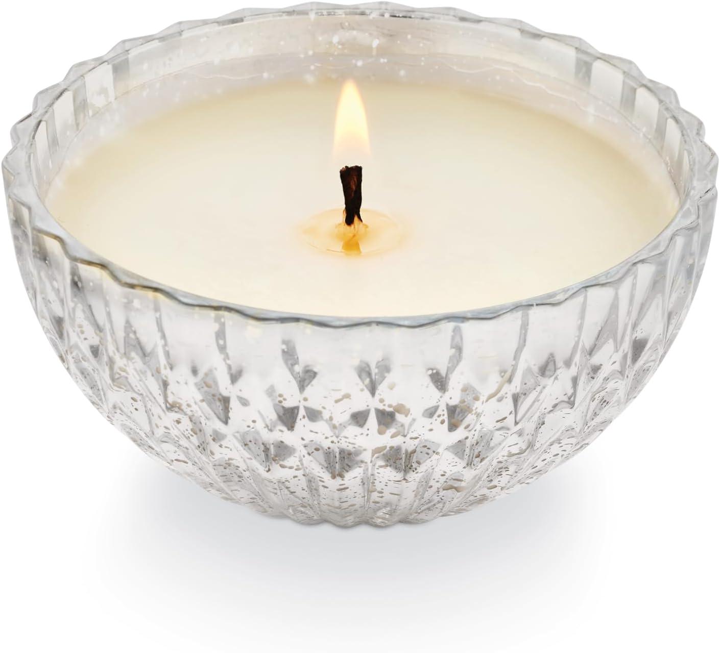 ILLUME Noble Holiday Balsam & Cedar Large Crackle Glass Candle