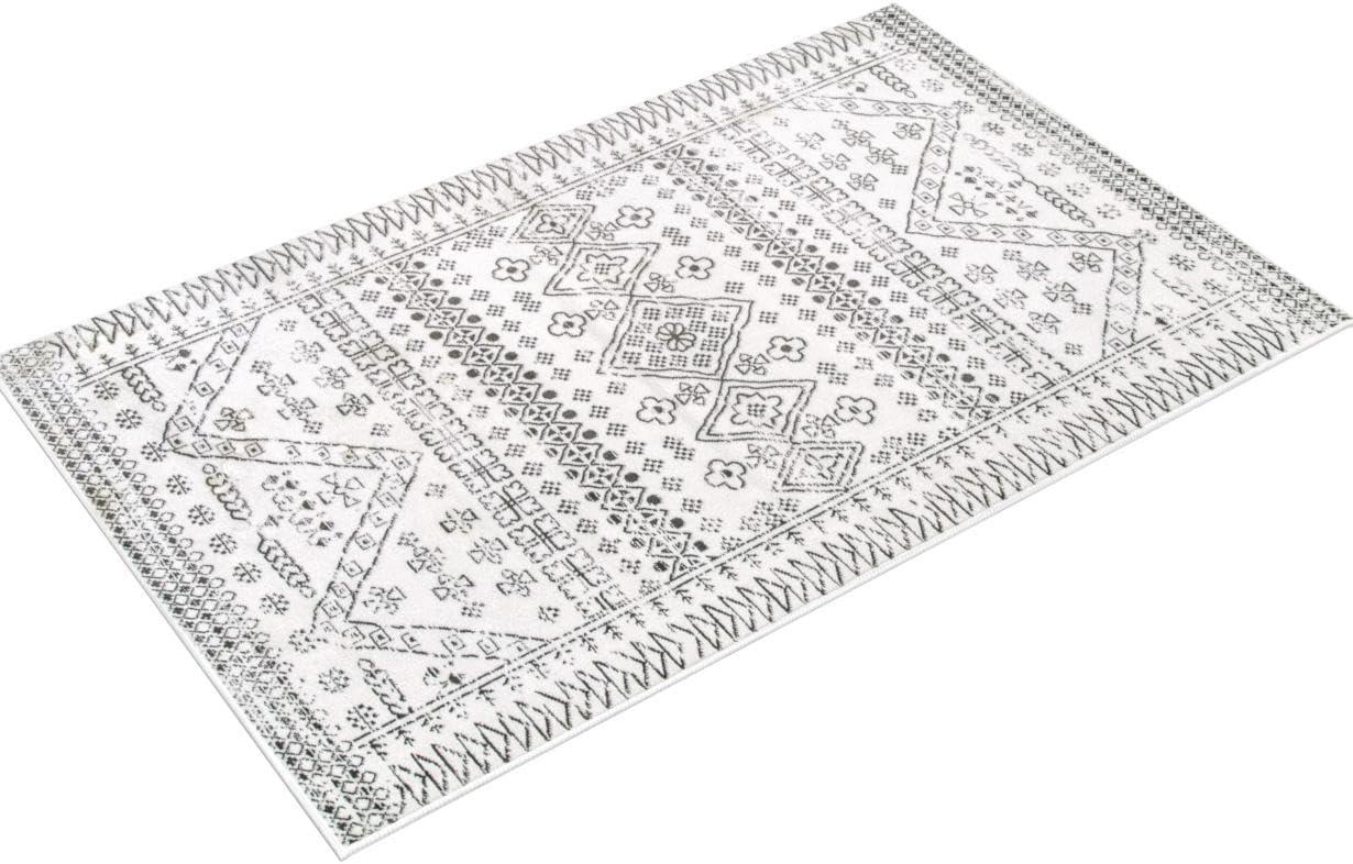 Nuloom Frances Moroccan 4x6 Indoor Area Rug for Living Room Bedroom Dining Room Kitchen, Light Grey/Ivory