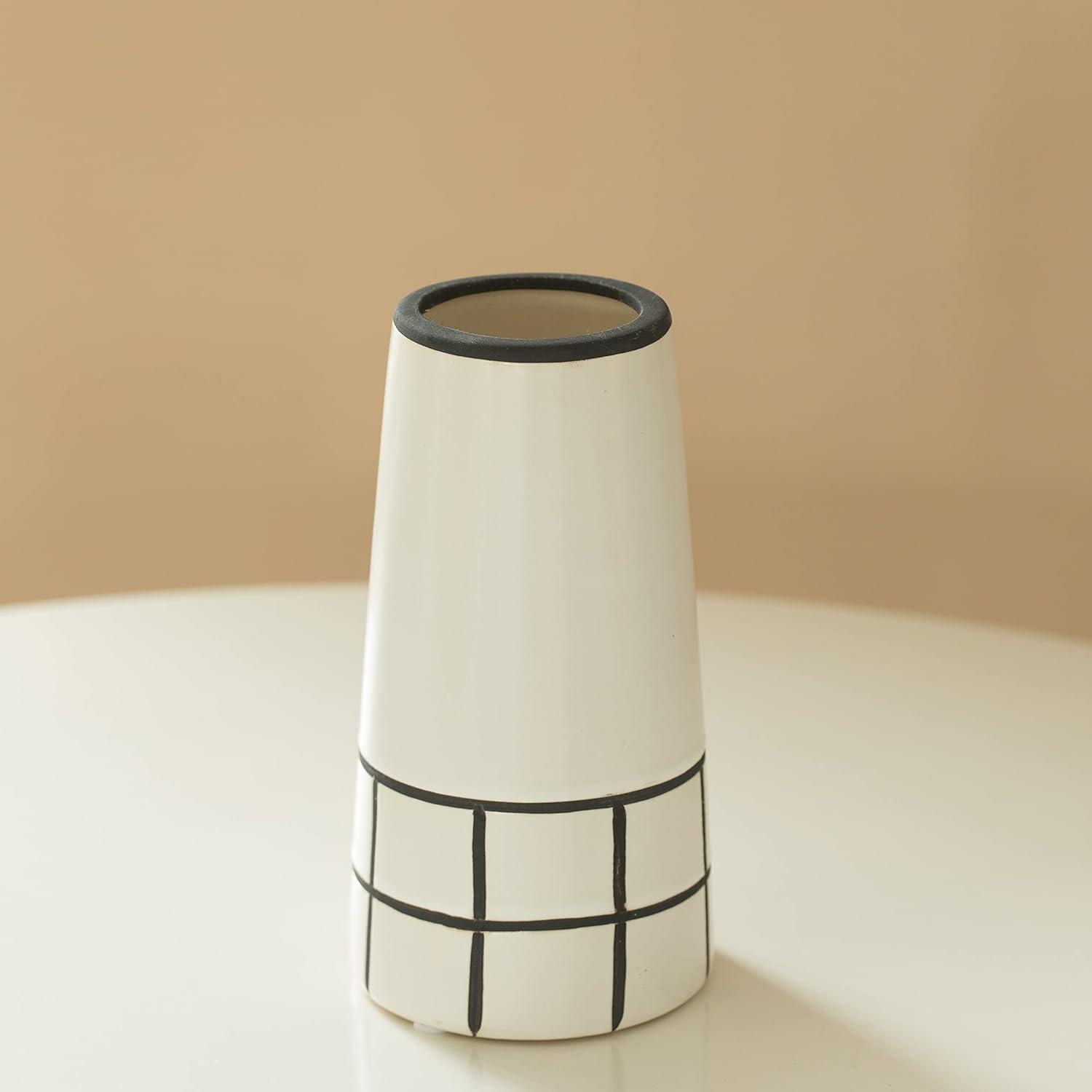 Fabulaxe QI004059.M 3.75 x 7 in. Cylindrical Ceramic Modern Painted Grid Tapered Flower Table Vase, Black & White