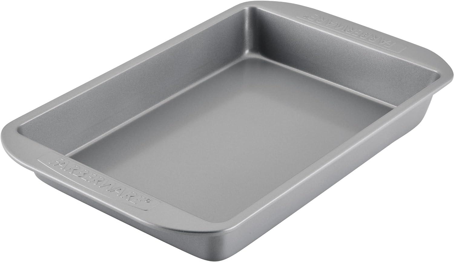 Gray Nonstick Heavy-Duty Rectangular Cake Pan 13" x 9"