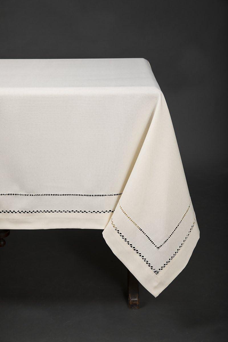 Three Posts™ Goudy Tablecloth
