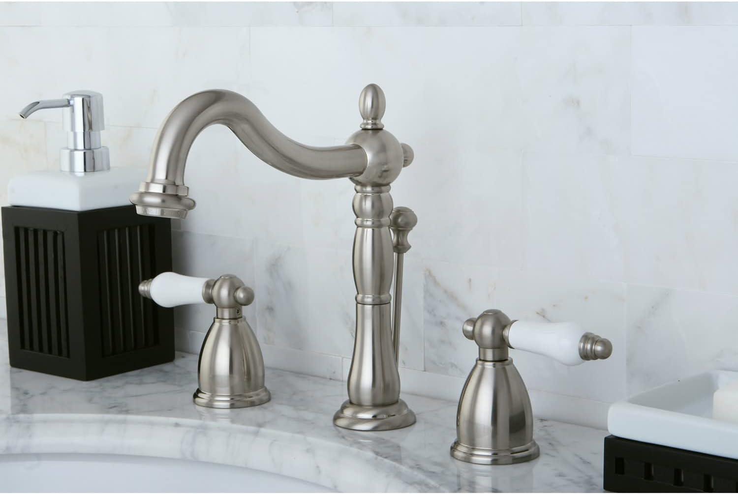 Heritage Widespread Bathroom Faucet with Drain Assembly