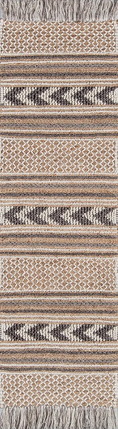 Runner Esme Rug Charcoal - Momeni