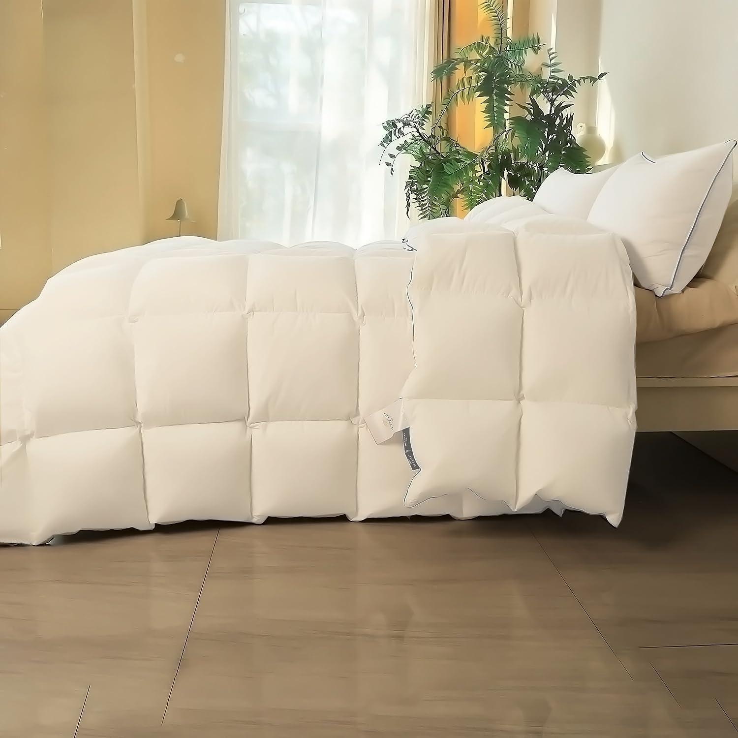 Alwyn Home 600in³/oz Fill Power Winter Goose Down Comforter