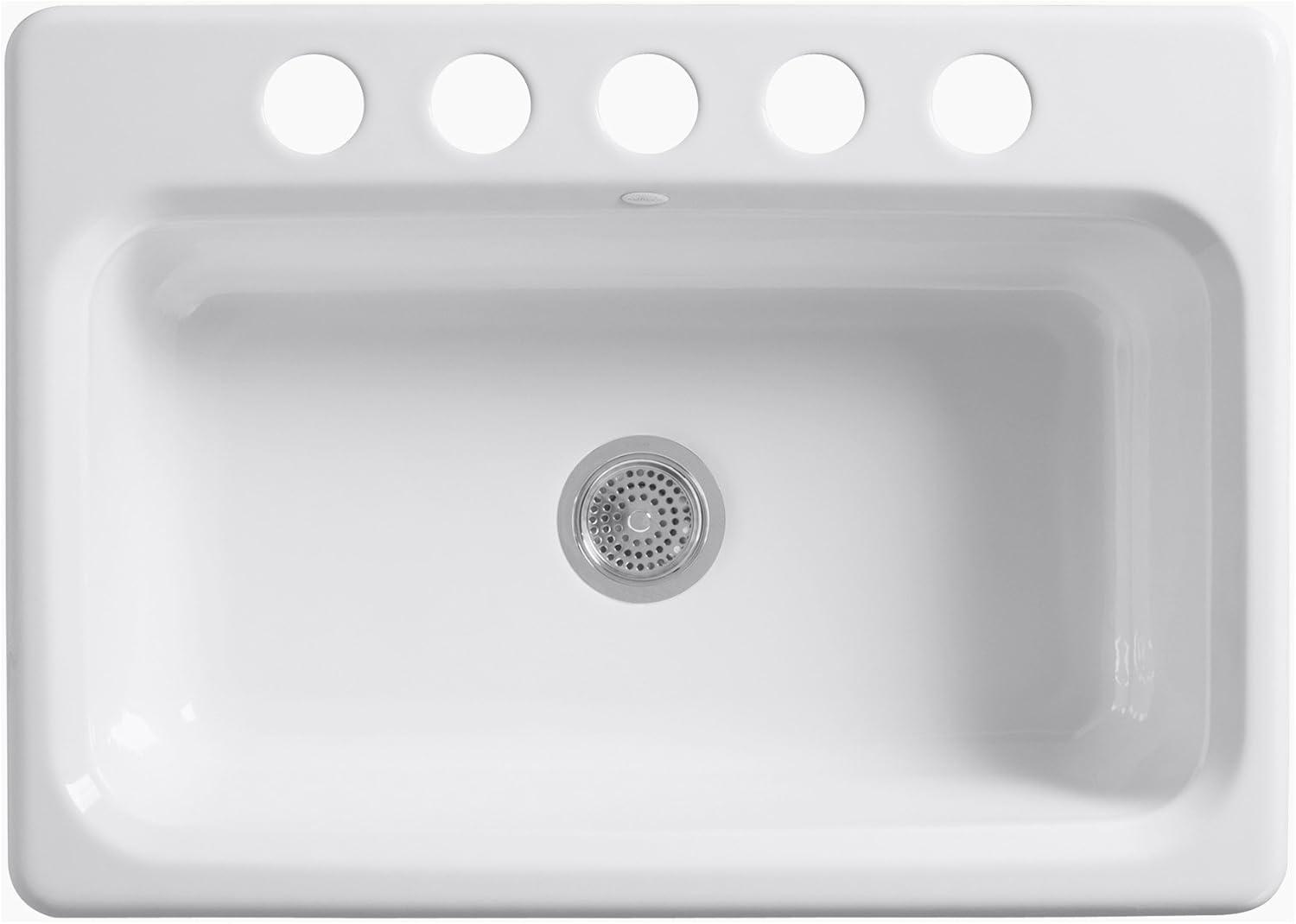 Bakersfield™ 31" L x 22" W Undermount Kitchen Sink