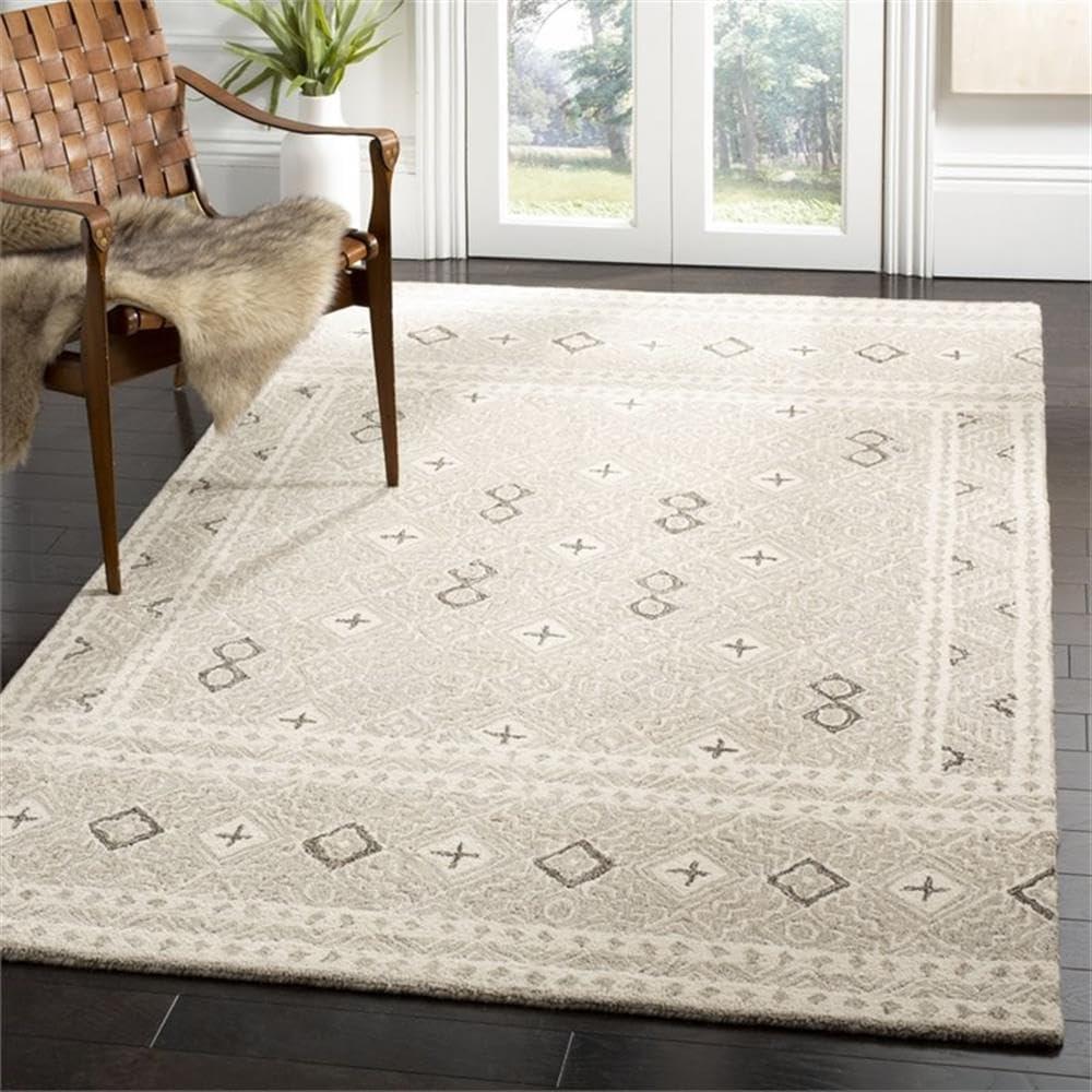 Safavieh Micro-Loop Collection Area Rug - 5' x 8', Grey & Ivory, Handmade Wool, Ideal for High Traffic Areas in Living Room, Bedroom (MLP803F)