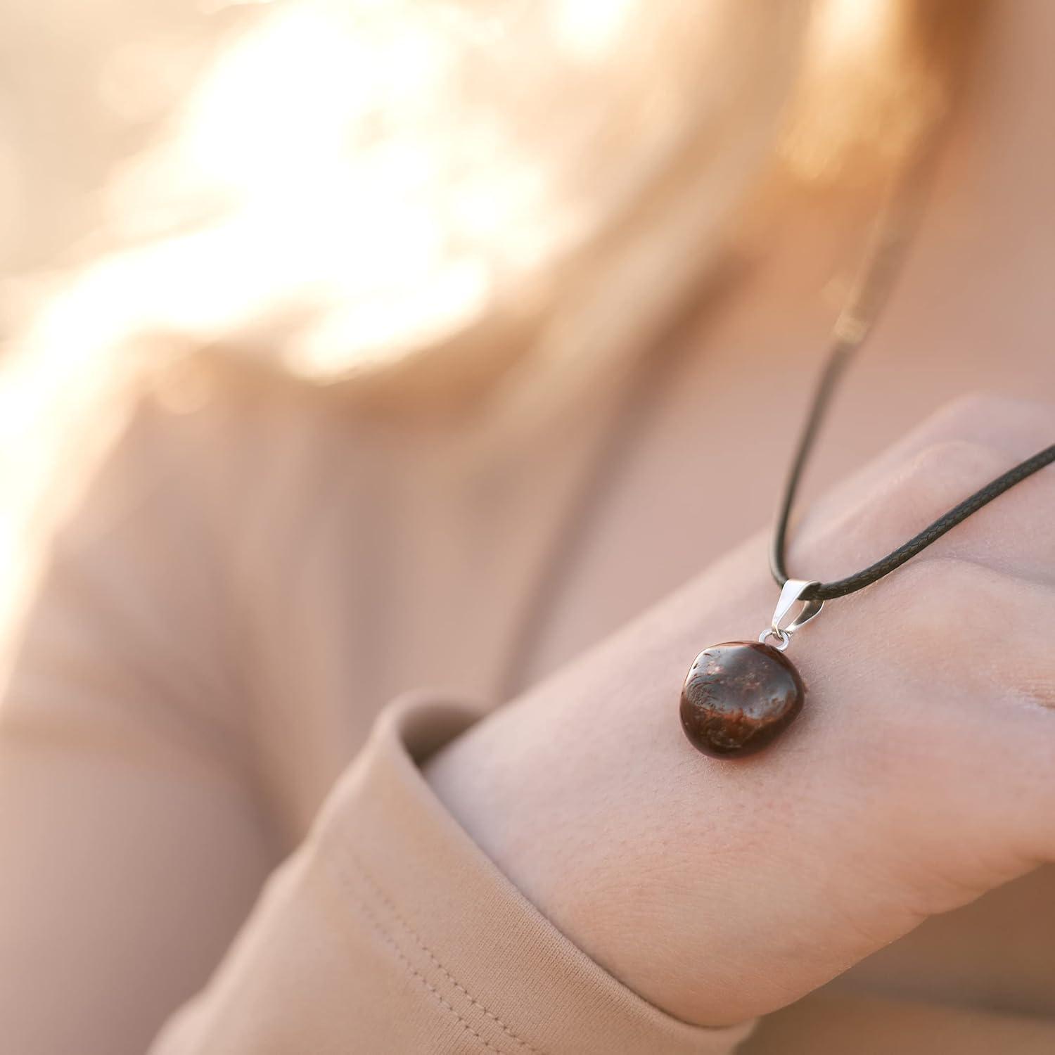 AYANA Garnet Healing Crystal Pendant Necklace - Stone of Passion & Creativity - Birthstone Jewelry - Perfect Small Crystal Gifts for Women