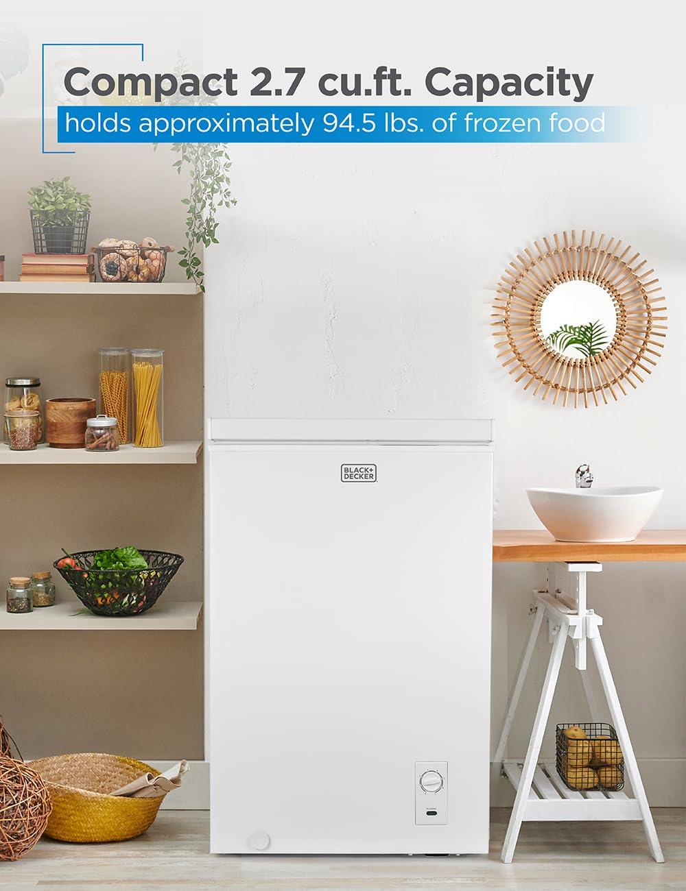 BLACK+DECKER BCFK Series BLACK+DECKER 2.7 Cu. Ft. Compact Chest Freezer, Deep Freezer Holds Up To 94.5 Lbs. of Frozen Food BCFK276