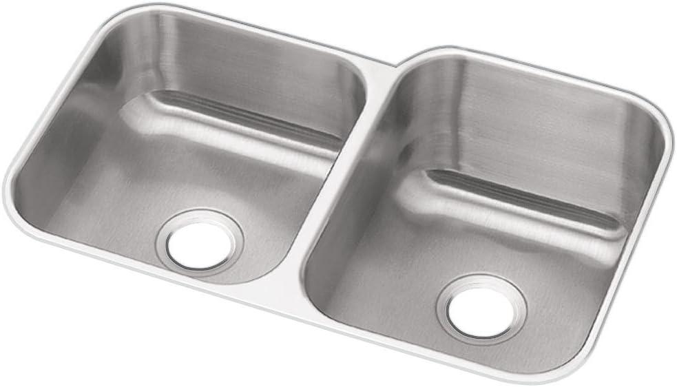 Dayton32" L x 21" W Double Basin Undermount Kitchen Sink