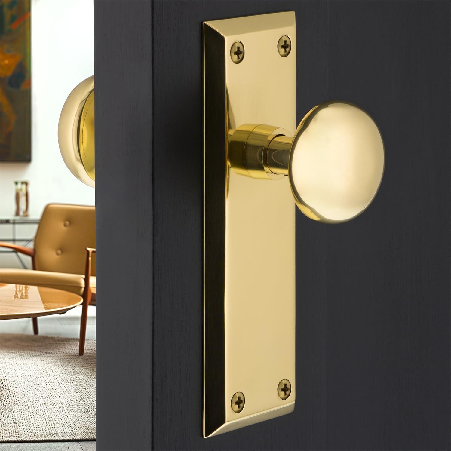 New York Plate with New York Door Knob