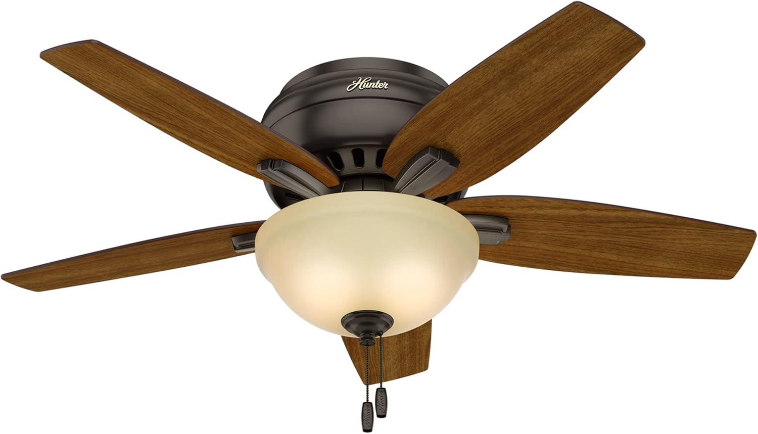 Hunter Fan Newsome 42" 5 - Blade Traditional Flush Mount Indoor Ceiling Fan with Lights and Pull Chains